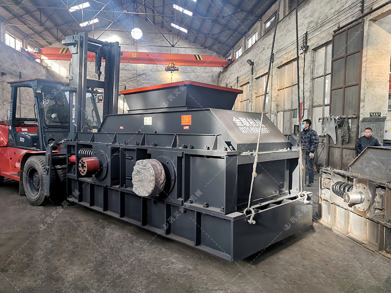 2PG1508大型鵝卵石破碎機發貨 發往重慶