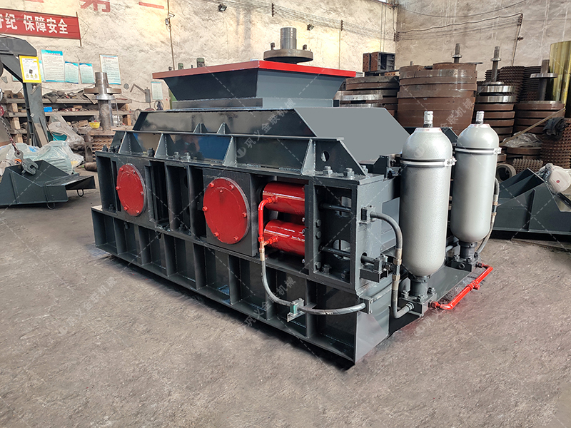 中型2PG1000x700液壓對輥制砂機發貨 發往湖南